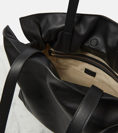 Loewe Flamenco Medium Clutch Bag In Napa Leather In Schwarz