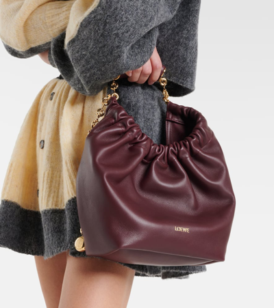 Loewe Squeeze Small Leather Shoulder Bag In Burgundy