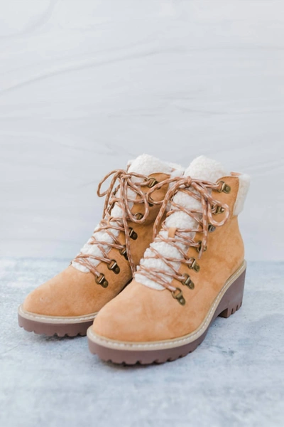 CORKYS FOOTWEAR WOMEN'S SQUAD BOOTIE IN COGNAC 