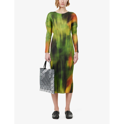 Shop Issey Miyake Turnip And Spinach Abstract-pattern Knitted Midi Dress