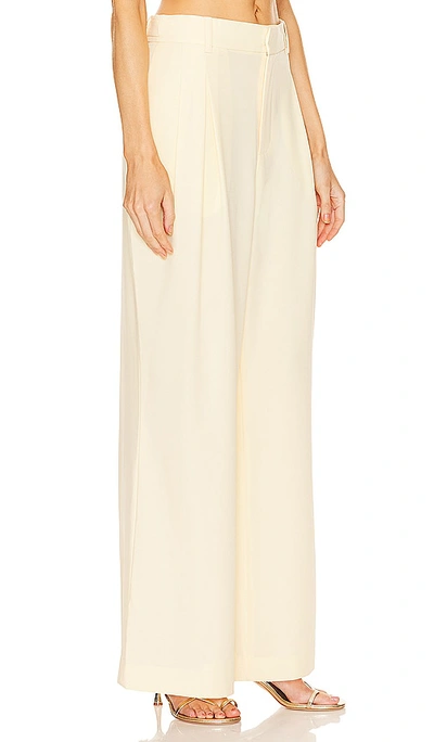 Ronny Kobo Ronny Slouchy Pant In 淡香蕉色