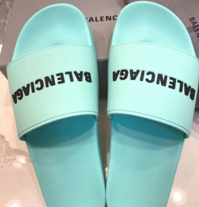 Pre-owned Balenciaga Women's Logo Pool Slides Sandals 10 Us /40 Eu In Mint/black