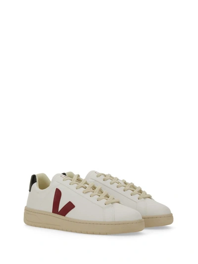 Shop Veja Sneaker "urca" In White