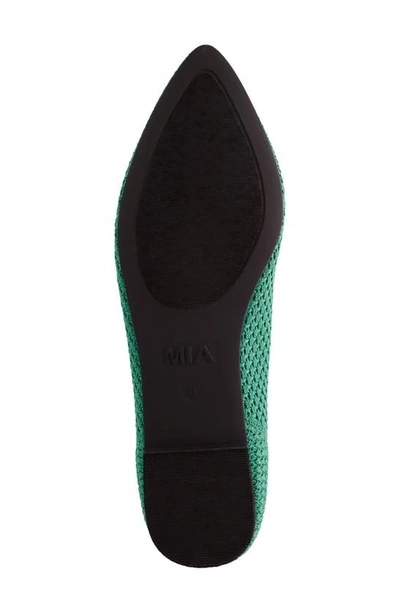 Mia Kerri Pointed Toe Knit Flat In Green