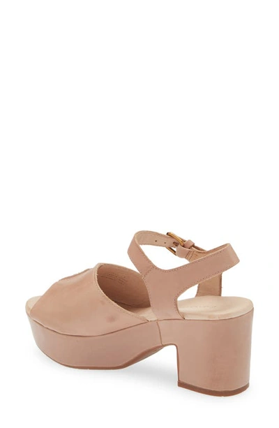 Chocolat Blu Giannis Platform Sandal In Beige Leather