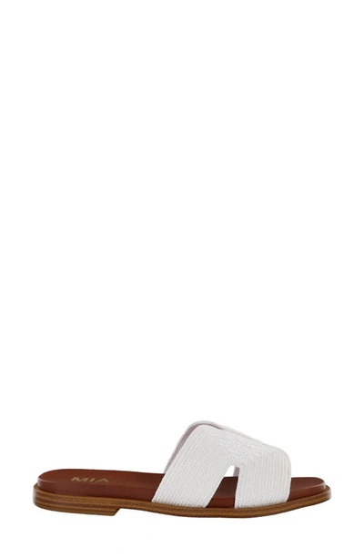 Mia Dia Slide Sandal In White