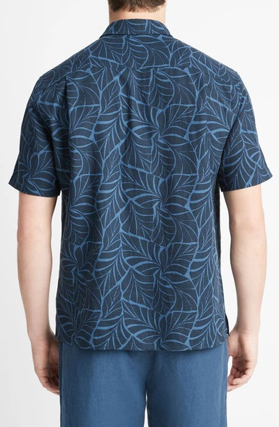 Shop Vince Knotted Leaves Linen Blend Short Sleeve Button-up Shirt In Coastal/ Dark Washed