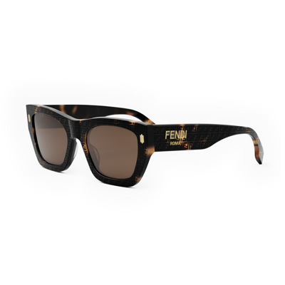 Shop Fendi Fe40100i 55e Sunglasses