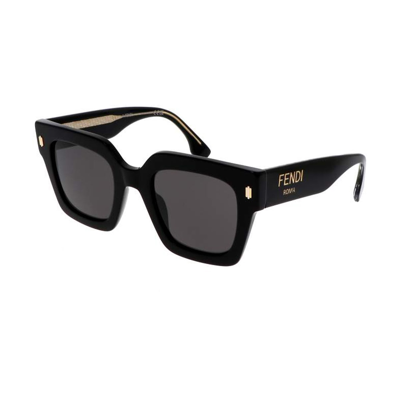 Shop Fendi Fe40101i 01a Sunglasses