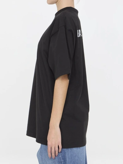 Shop Balenciaga Medium Fit T-shirt In Black