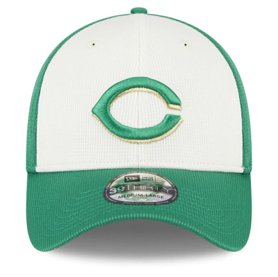 Shop New Era White/green Cincinnati Reds 2024 St. Patrick's Day 39thirty Flex Fit Hat