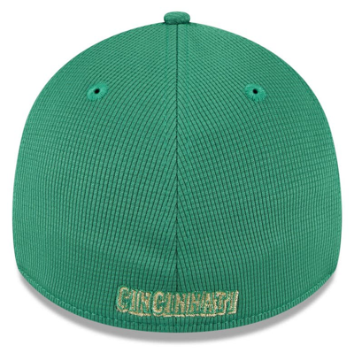 Shop New Era White/green Cincinnati Reds 2024 St. Patrick's Day 39thirty Flex Fit Hat