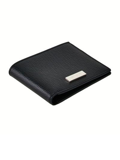 Shop Ferragamo Grained Calfskin Leather Wallet In Black