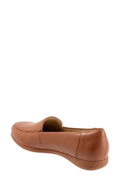 Shop Trotters Deanna Loafer In Luggage