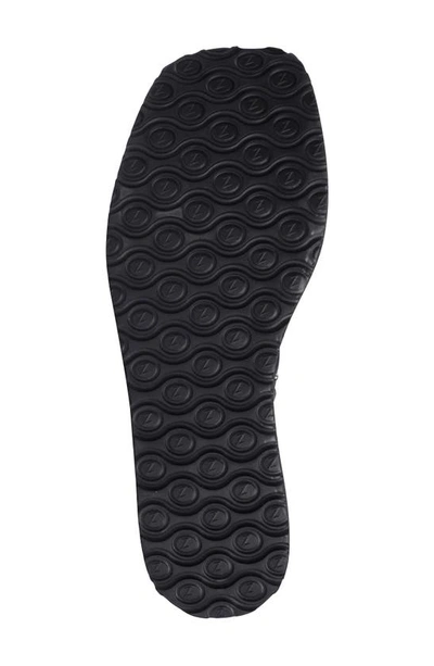 Zigi Vianca Platform Wedge Sandal In Black