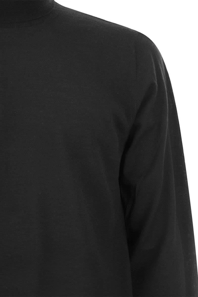 Shop Fedeli Turtleneck Sweater In Virgin Wool In Black