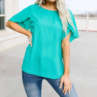 Fsl Tulip Sleeve Blouse In Kelly Green In Blue