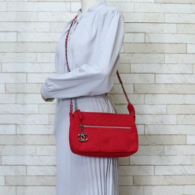 Pre-owned Chanel Red Cotton Shoulder Bag ()