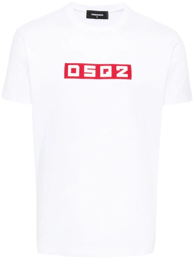 Shop Dsquared2 Dsq2 Logo-appliqué T-shirt In White