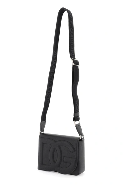Shop Dolce & Gabbana Medium-sized Dg Logo Shoulder Bag In Black