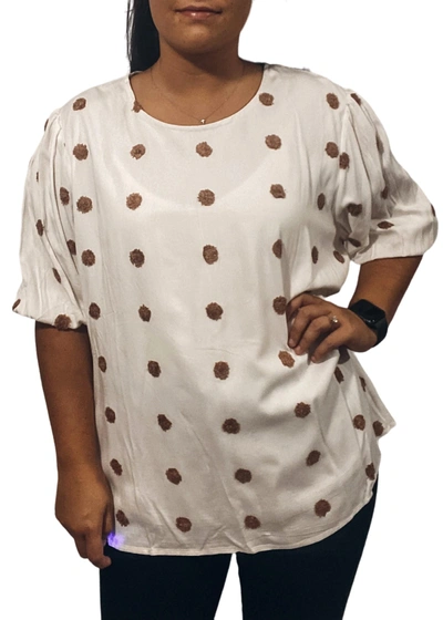Baevely By Wellmade Swiss Dot Top In White In White