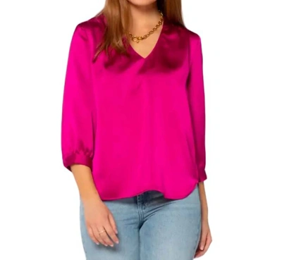 Shop Velvet Heart Robyn 3/4 Sleeve Vneck Top In Fuchsia In Pink