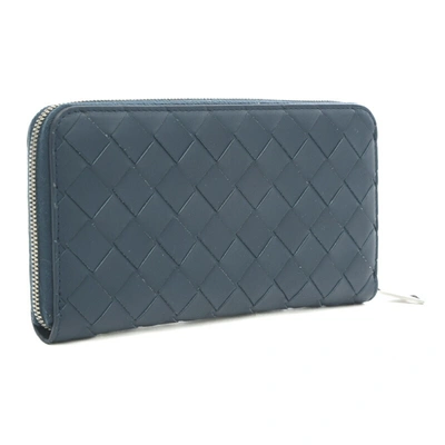 Shop Bottega Veneta Intrecciato Navy Leather Wallet  ()