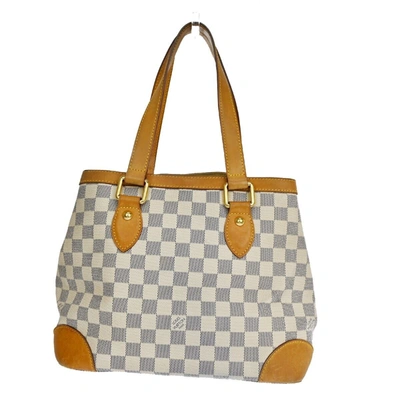 Pre-owned Louis Vuitton Hampstead White Canvas Shoulder Bag ()