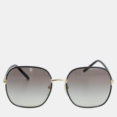 Pre-owned Prada Black Square Frame Sunglasses With Gradient Black Lenses