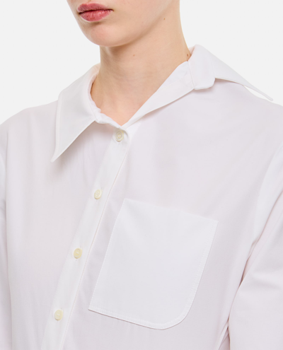 Shop Jacquemus Asymmetric Front Buttoned Cotton Shirt In Bianco