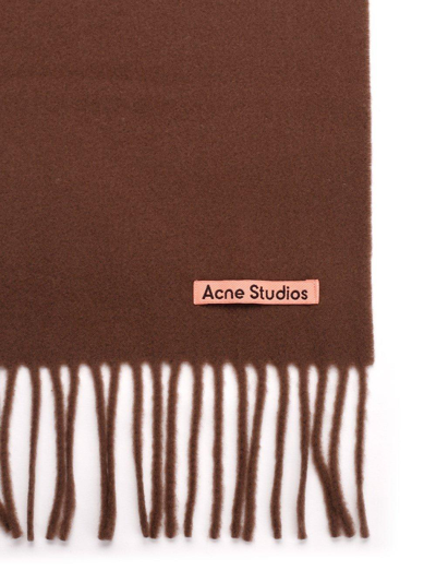 Shop Acne Studios Logo Patch Fringed-edge Scarf In Chocolate