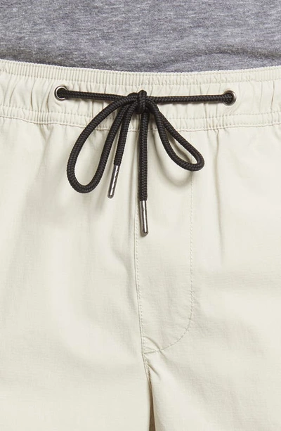 Nordstrom Stretch Ripstop Shorts In Grey Pelican