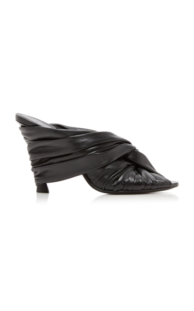 Shop Givenchy Show Twist Leather Pumps In Black
