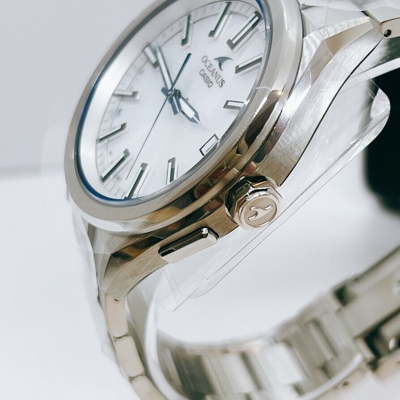Pre-owned Casio Oceanus Ocw-t200s-7ajf Solar Radio Watch From Japan 3 Hands Models White