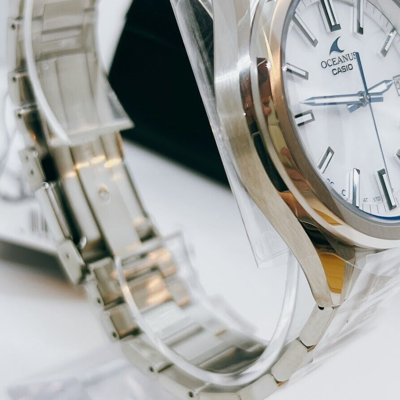Pre-owned Casio Oceanus Ocw-t200s-7ajf Solar Radio Watch From Japan 3 Hands Models White
