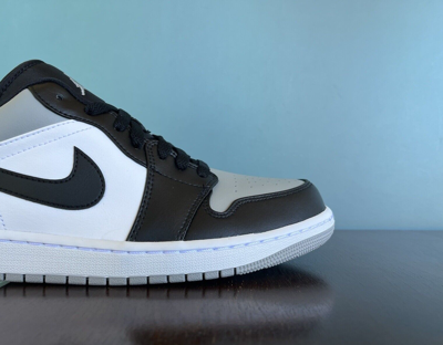 Pre-owned Jordan Nike Air  1 Low "shadow Toe" Men's Size 10 553558-052 In Gray