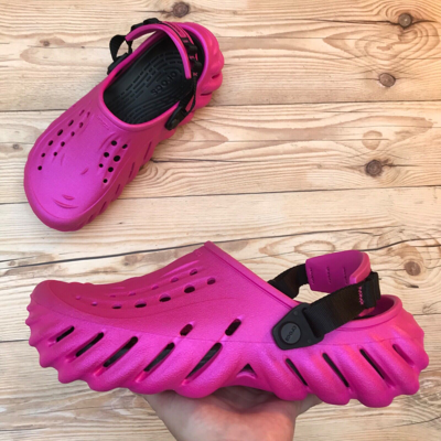 Pre-owned Crocs Echo Shimmer Clog Magenta Shimmer Pink & Black Select-a-size In Purple