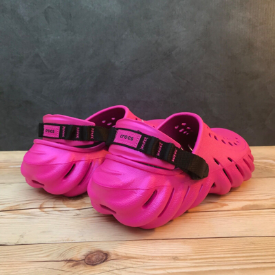 Pre-owned Crocs Echo Shimmer Clog Magenta Shimmer Pink & Black Select-a-size In Purple