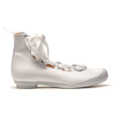 Shop Tracey Neuls Highlander Chalk | Leather Shoe In White