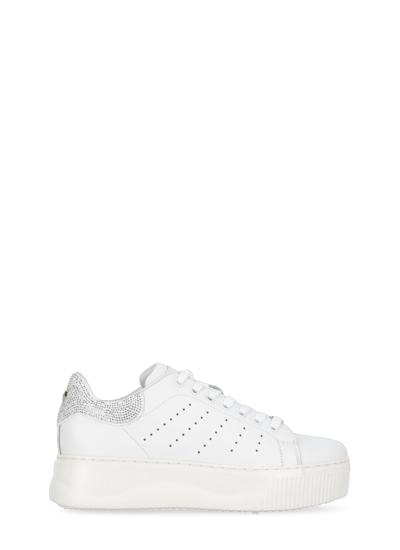 Shop Cult Perry 3162 Sneakers In White