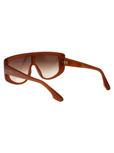 Shop Victoria Beckham Sunglasses In 240 Caramel