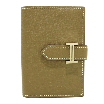 Shop Hermes Béarn Leather Wallet () In Green