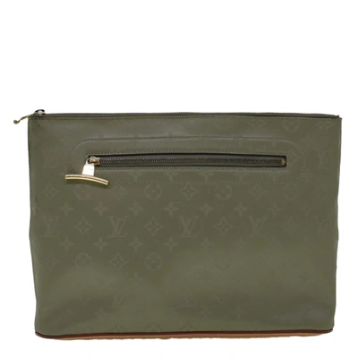 Pre-owned Louis Vuitton Pochette Cosmos Leather Clutch Bag () In Green