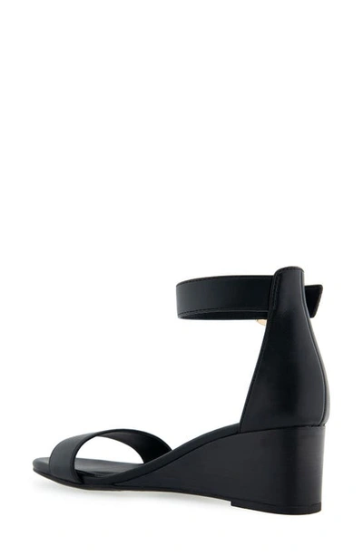 Aerosoles Willis Wedge Heel Sandal In Black Combo
