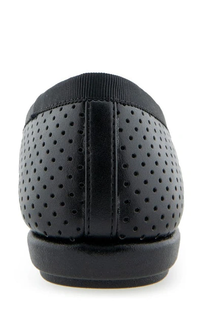 Aerosoles Homebet Bow Flat In Black Perf