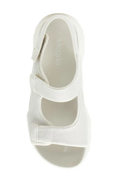 Alegria By Pg Lite Sandie Sandal In Shell