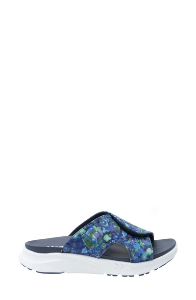 Alegria By Pg Lite Sunie Slide Sandal In Poppy Pop Blue