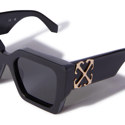 Shop Off-white Sunglasses In Nero/nero