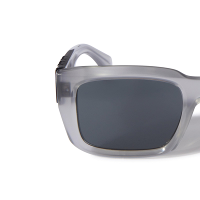 Shop Off-white Sunglasses In Grigio/grigio