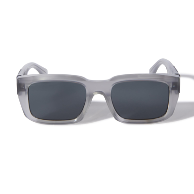 Shop Off-white Sunglasses In Grigio/grigio